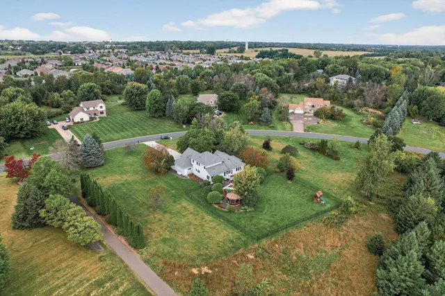 $650,000 | 829 Jasmine Avenue North, Lake Elmo, MN 55042