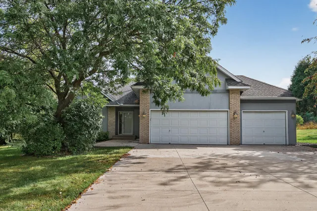 $650,000 | 829 Jasmine Avenue North, Lake Elmo, MN 55042