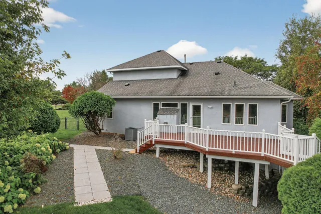 $650,000 | 829 Jasmine Avenue North, Lake Elmo, MN 55042