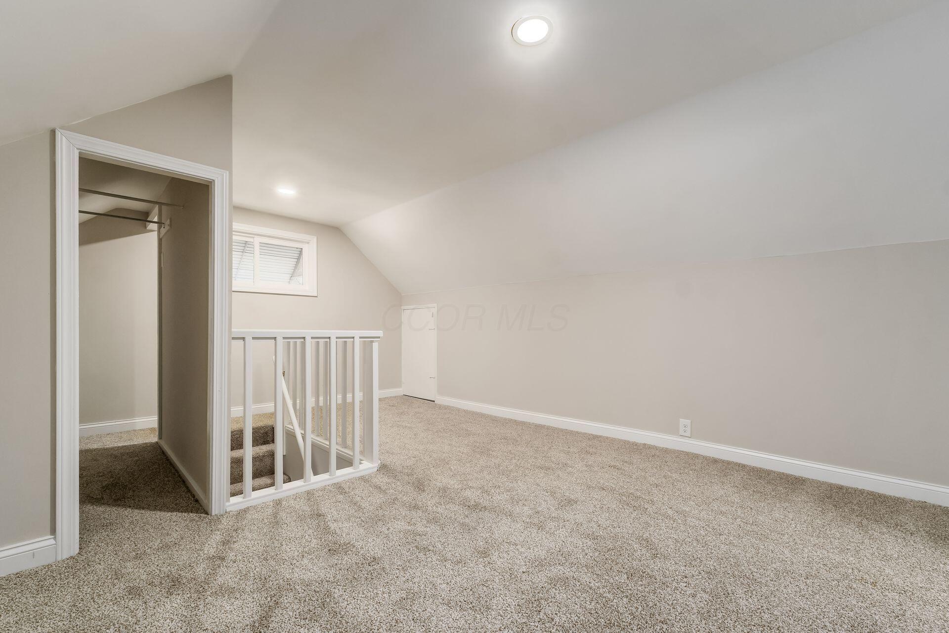 505 Beechwood Road Columbus, OH 43213 - Photo 28 of 40 Second level/Bed 3