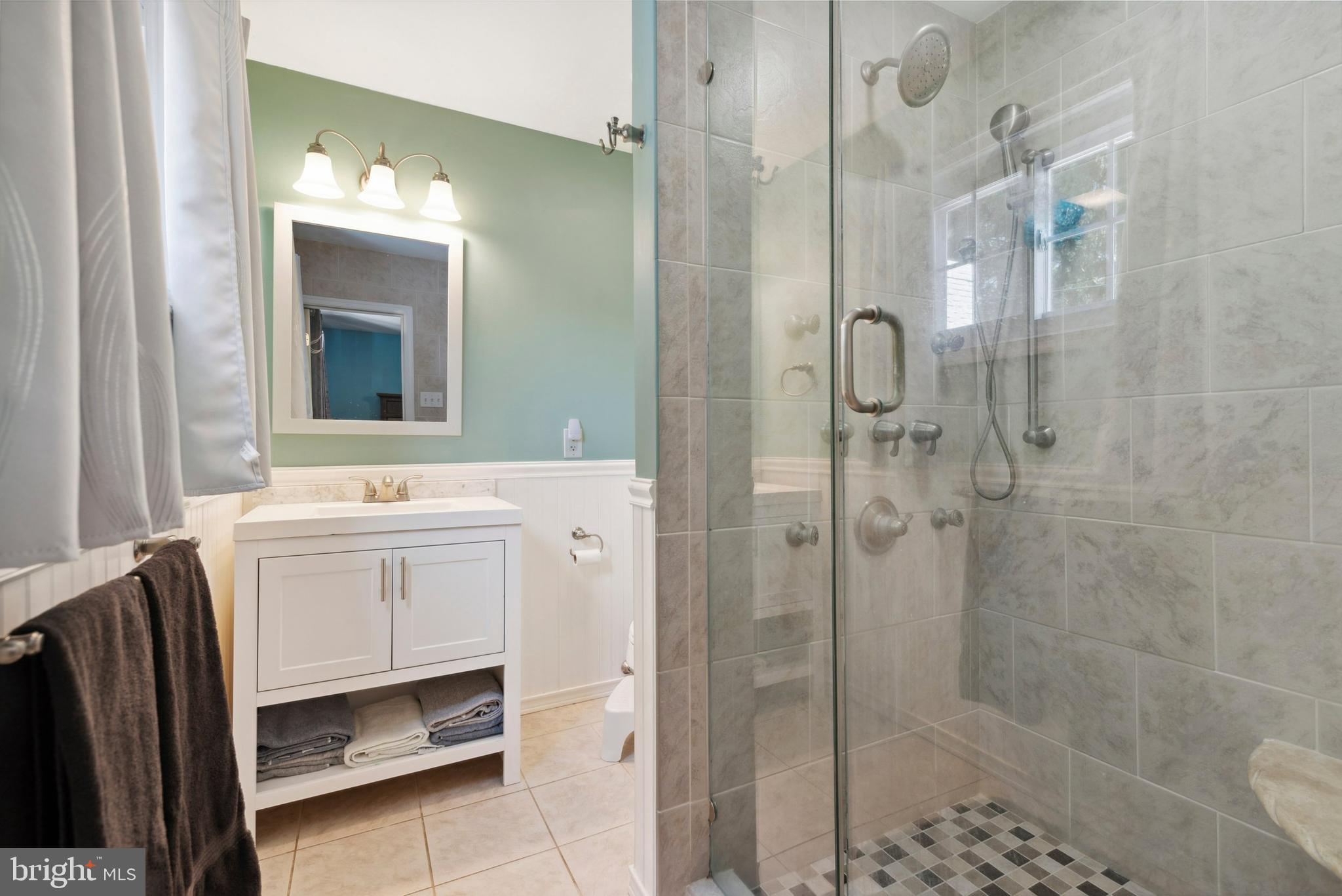 420 Foster Drive Springfield, PA 19064 - Photo 18 of 24 Gallery Image 18