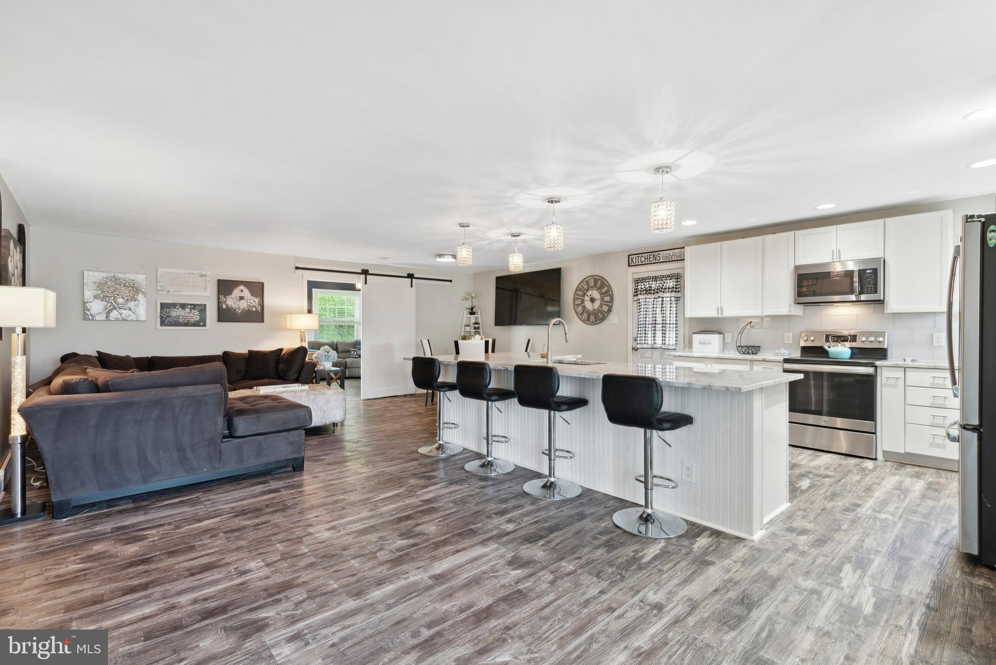 420 Foster Drive Springfield, PA 19064 - Photo 8 of 24 Gallery Image 8
