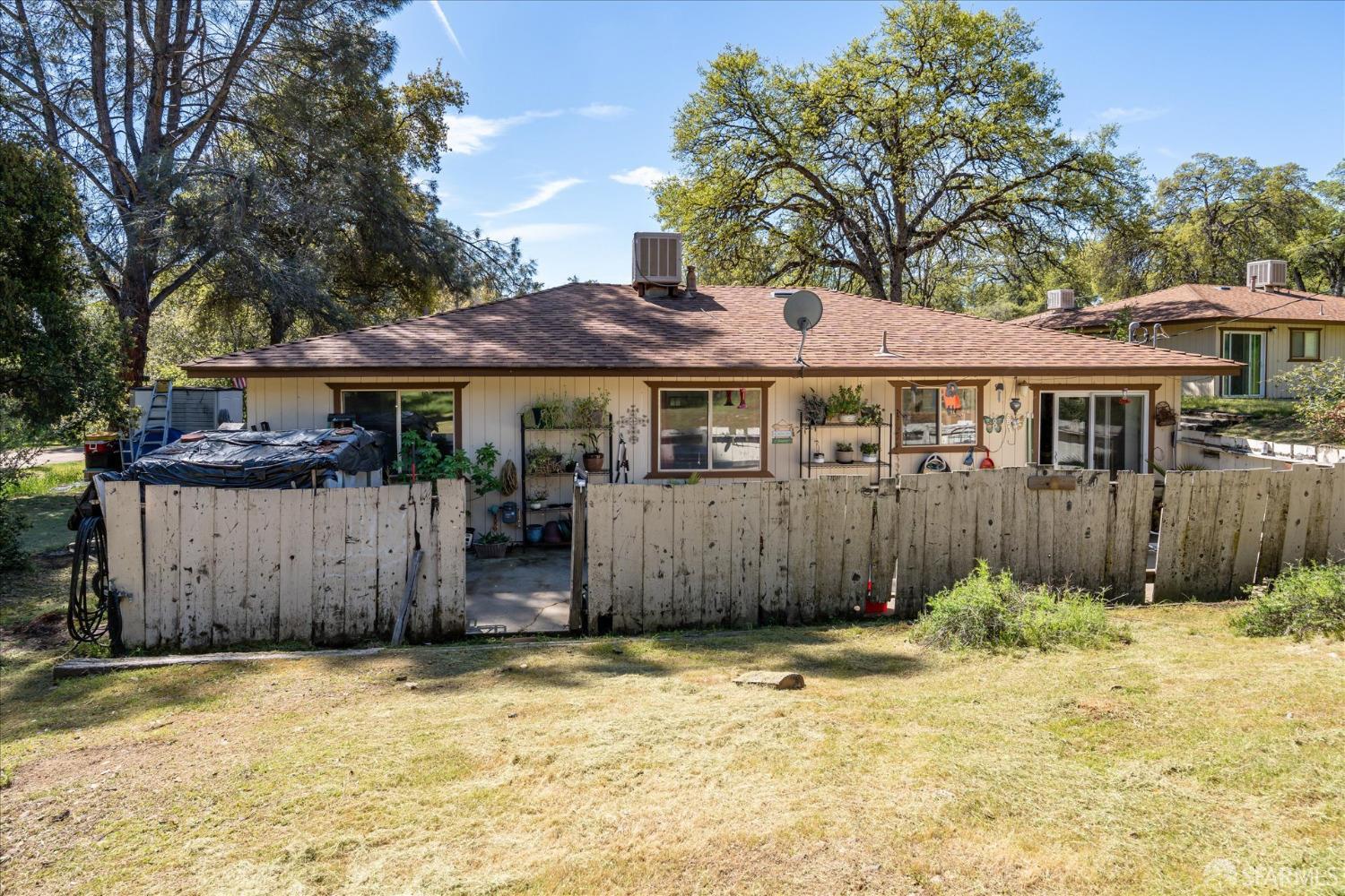 5081 Smith Road Mariposa, CA 95338 - Photo 31 of 54 Gallery Image 31
