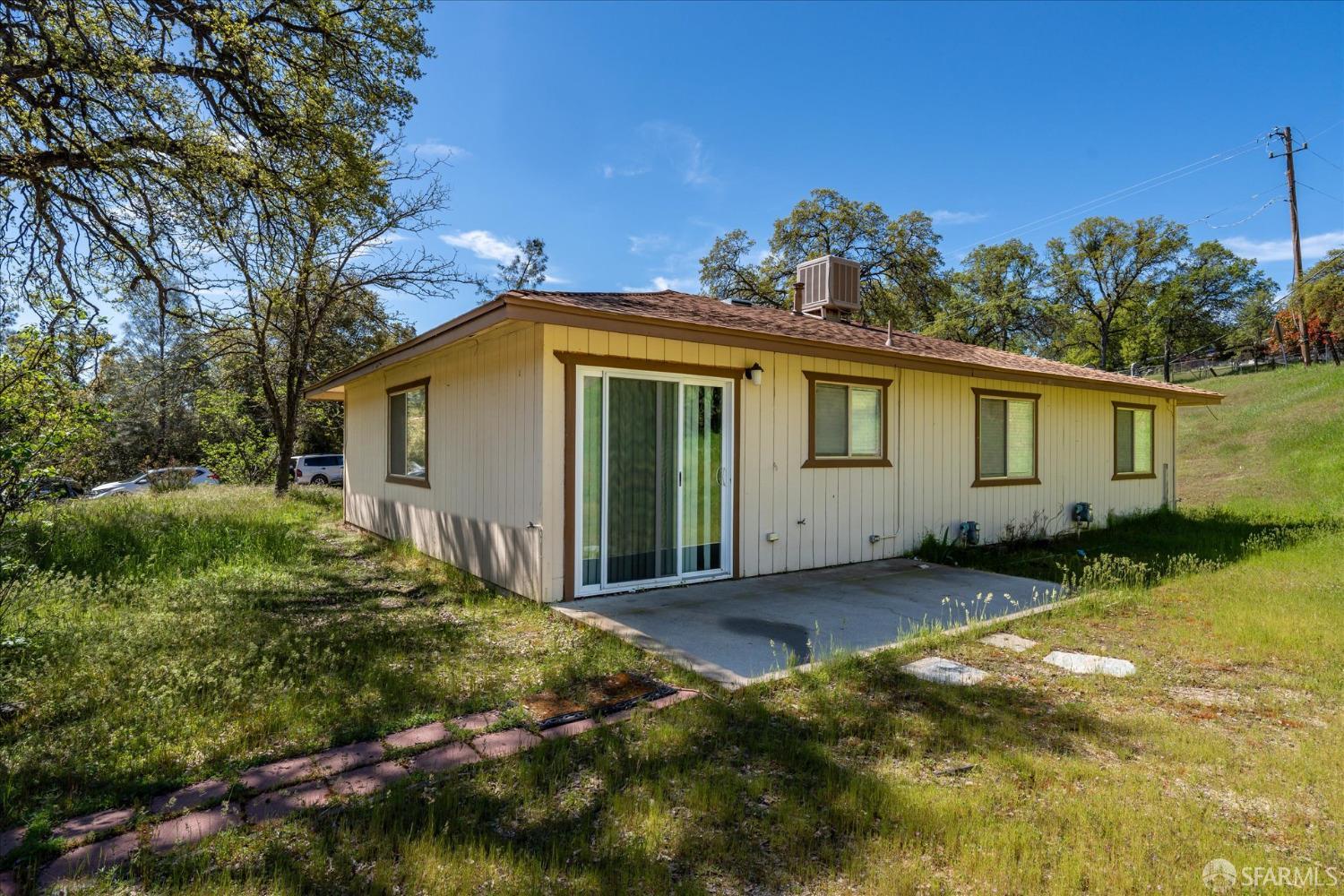 5081 Smith Road Mariposa, CA 95338 - Photo 5 of 54 Gallery Image 5