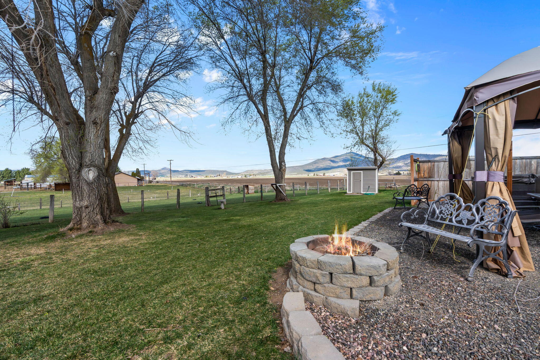 7651 Edwards Road Prineville, OR 97754 - Photo 15 of 54 2026_04_02_7651_NE_Edwards_Rd_Pv-15