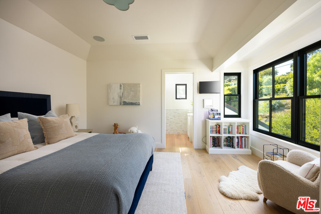 5944 Cavalleri Road Malibu, CA 90265 - Photo 25 of 33 Gallery Image 25
