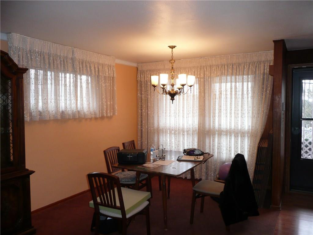 921 Forsythe Road Carnegie, PA 15106 - Photo 2 of 19 Gallery Image 2