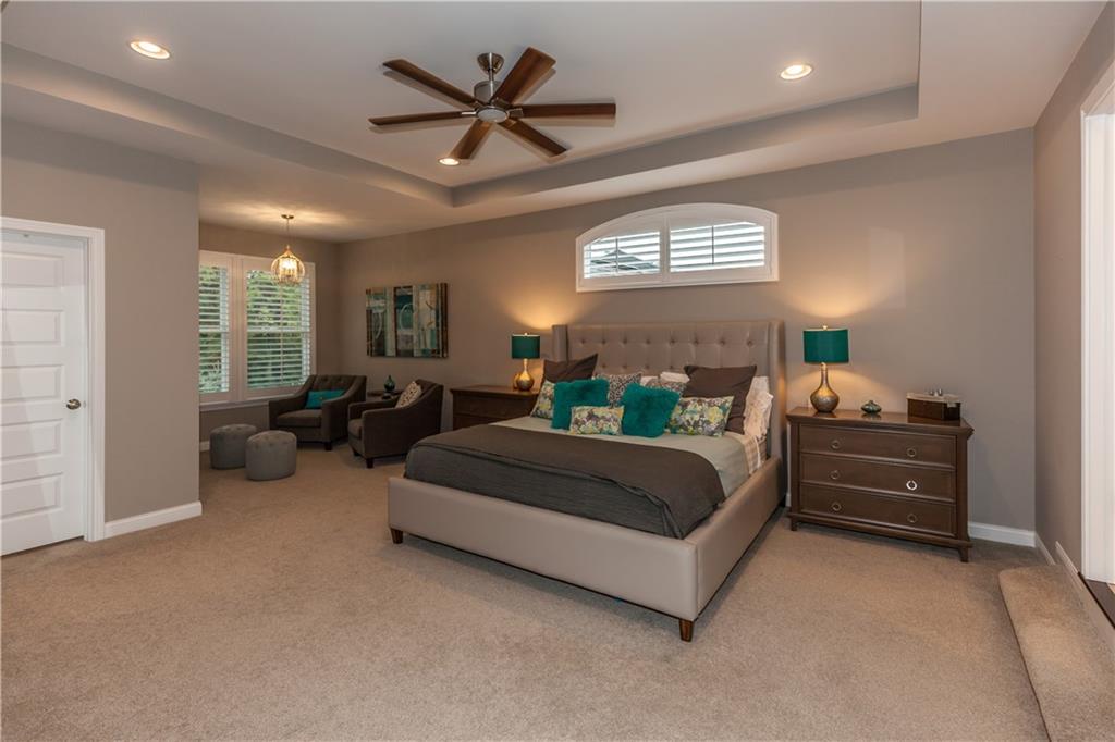 12535 Hidden Spring Cove Fishers, IN 46037 - Photo 14 of 31 Gallery Image 14