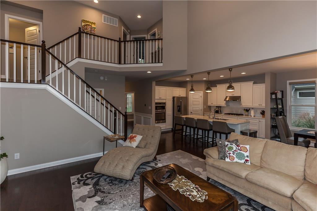 12535 Hidden Spring Cove Fishers, IN 46037 - Photo 8 of 31 Gallery Image 8