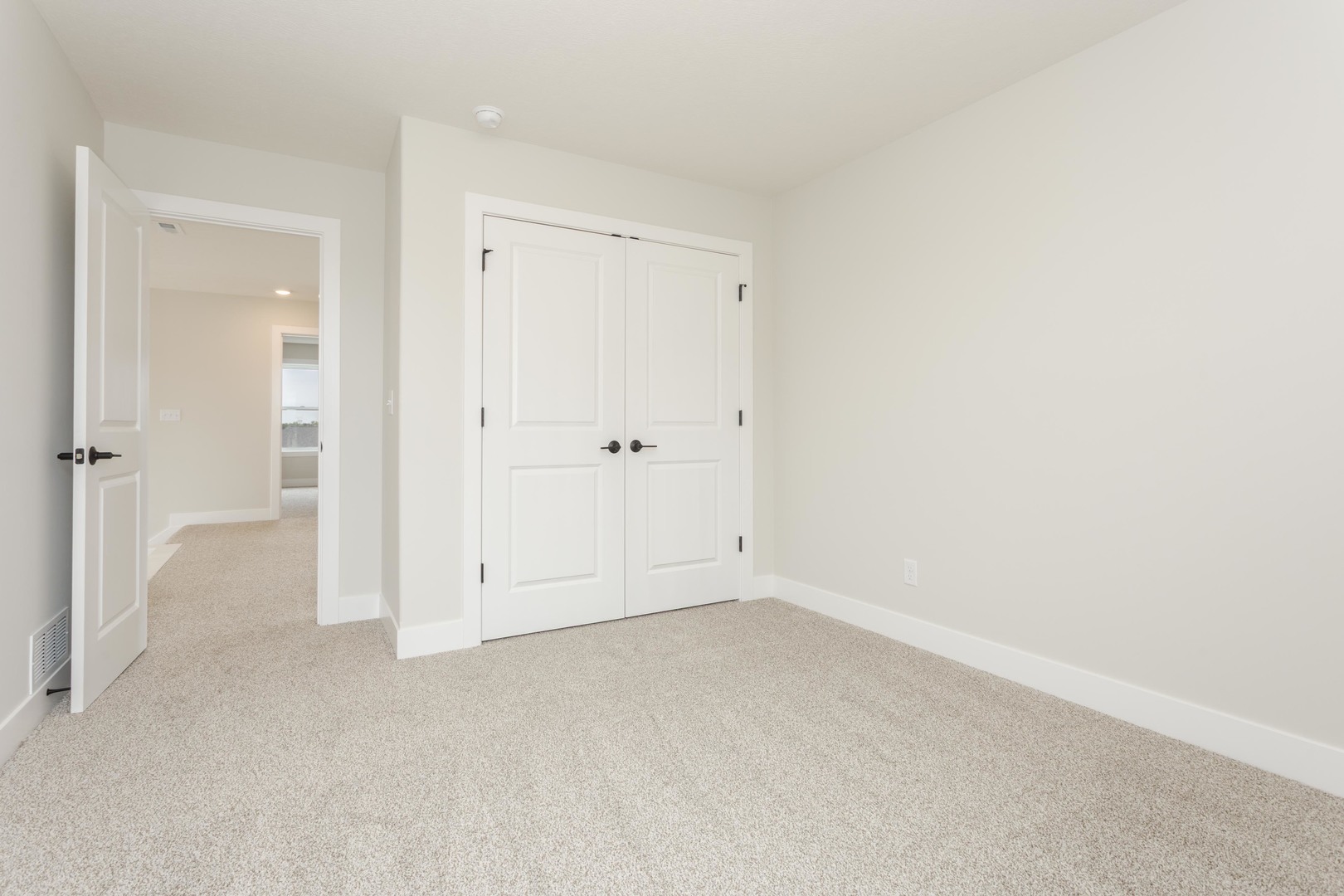 5307 Castlebar Drive Bloomington, IL 61705 - Photo 38 of 48