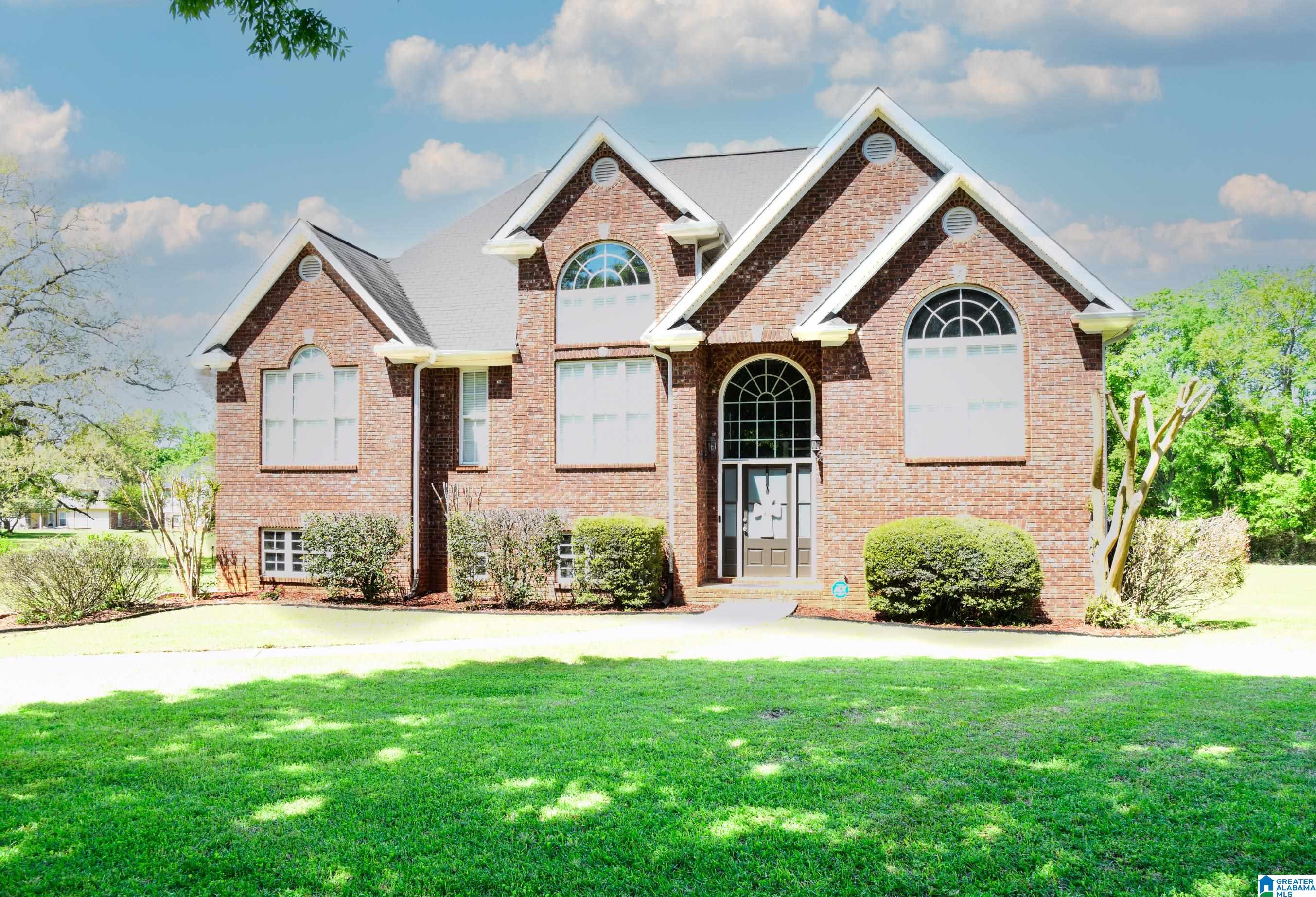 136 Sunset Trail Alabaster, AL 35007 - Photo 2 of 42