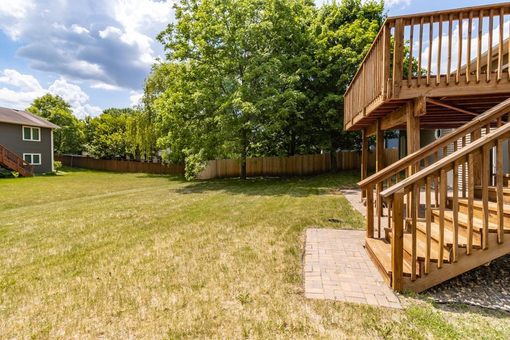 1038 Boston Hill Road Eagan, MN 55123 - Photo 34 of 36 Gallery Image 34