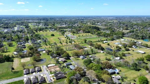 $1,175,000 | 400 Acorn Drive, Lafayette, LA 70507