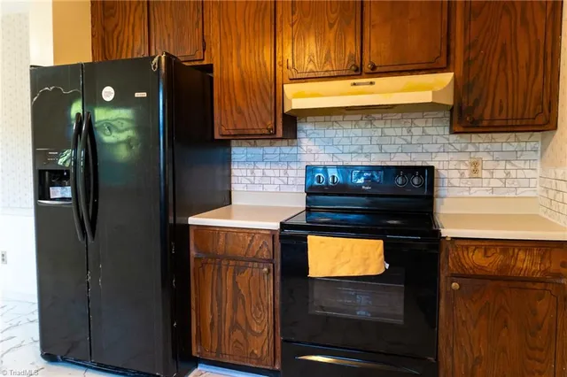 $240,000 | 2 Worthdale Court, Winston-Salem, NC 27103