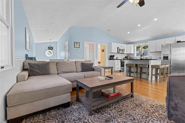 $2,750 | 110 Winsor Avenue, North Kingstown, RI 02852