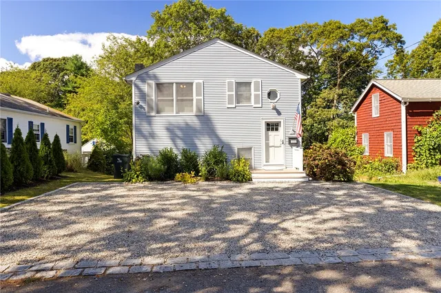 $2,750 | 110 Winsor Avenue, North Kingstown, RI 02852
