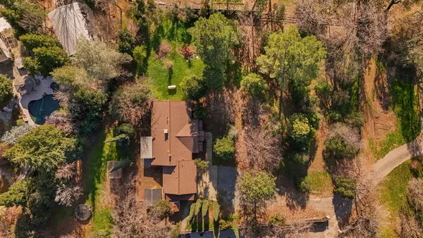 $399,000 | 12723 Old Oregon Trail, Redding, CA 96003