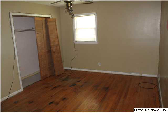 220 Patricia Road Anniston, AL 36206 - Photo 14 of 19