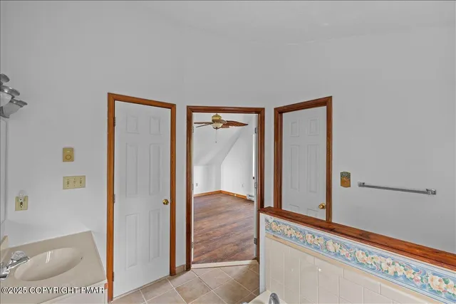 $2,500 | 605 Clearview Drive, Long Pond, PA 18334