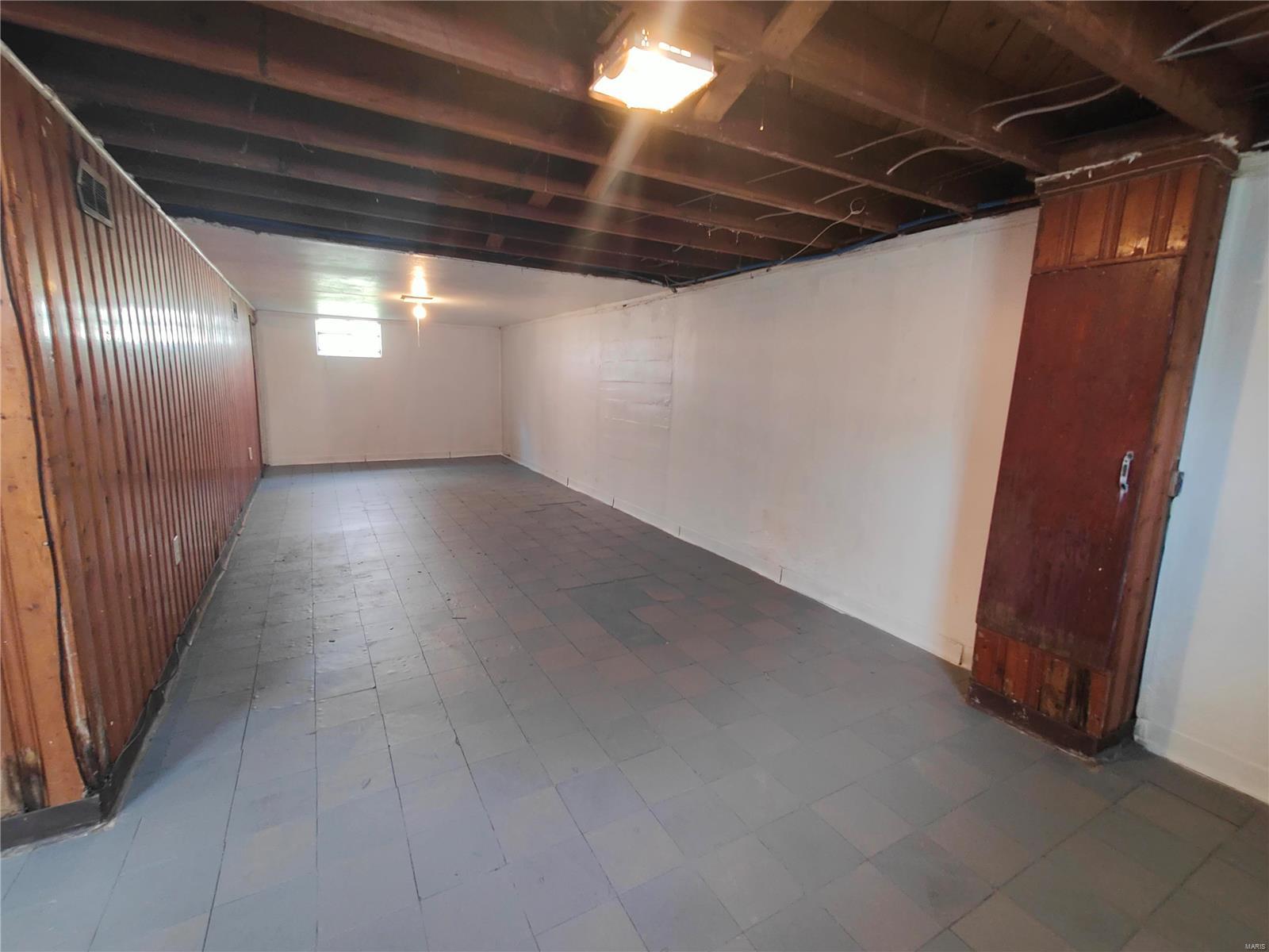 6121 Washington Avenue Berkeley, MO 63134 - Photo 18 of 20