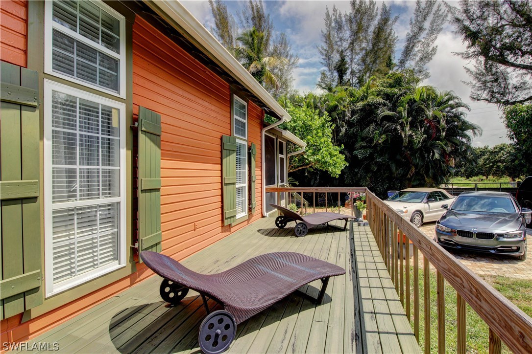6998 Pineland Road Bokeelia, FL 33922 - Photo 18 of 25 Gallery Image 18