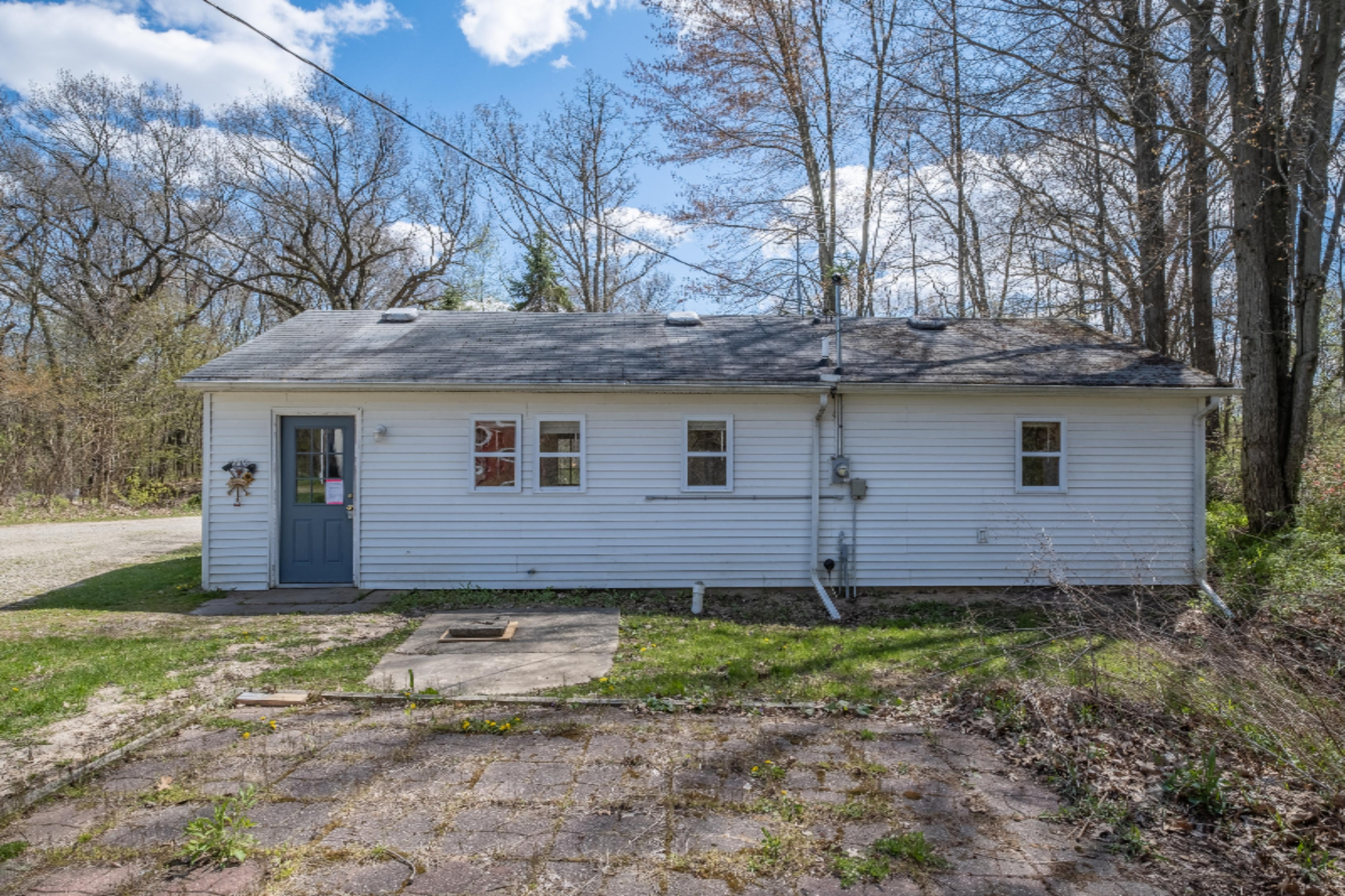 6324 Rose Road Delton, MI 49046 - Photo 19 of 45 Photo-4