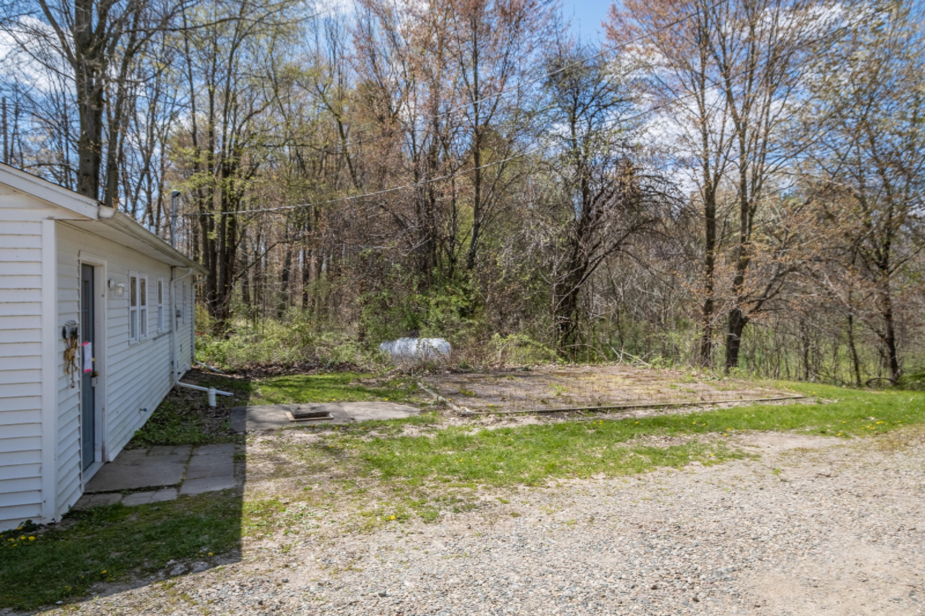 6324 Rose Road Delton, MI 49046 - Photo 20 of 45 Photo-5