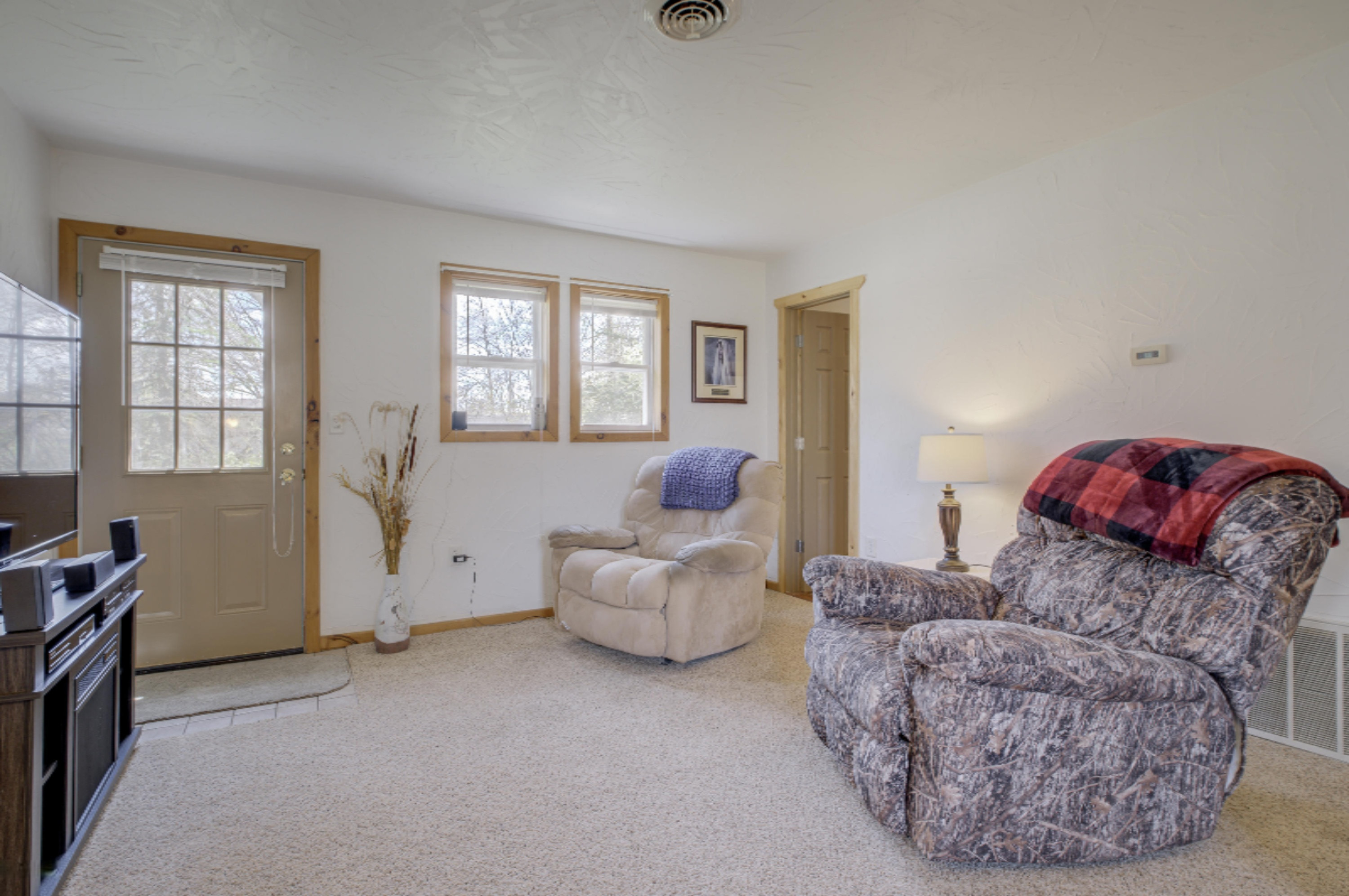6324 Rose Road Delton, MI 49046 - Photo 3 of 45 Photo-13