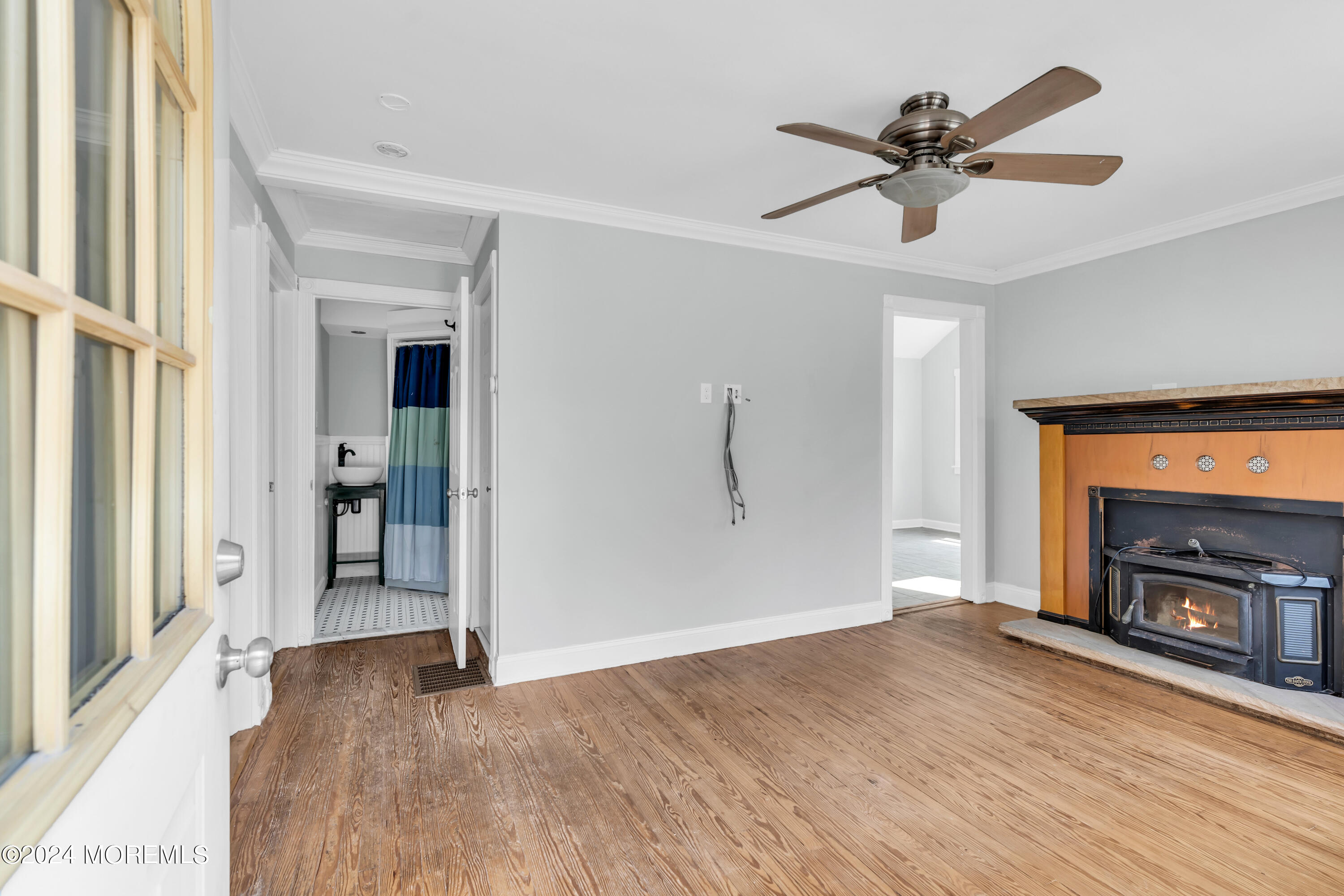 527 Garfield Avenue Toms River, NJ 08753 - Photo 5 of 25 009_dsc03457-1_704