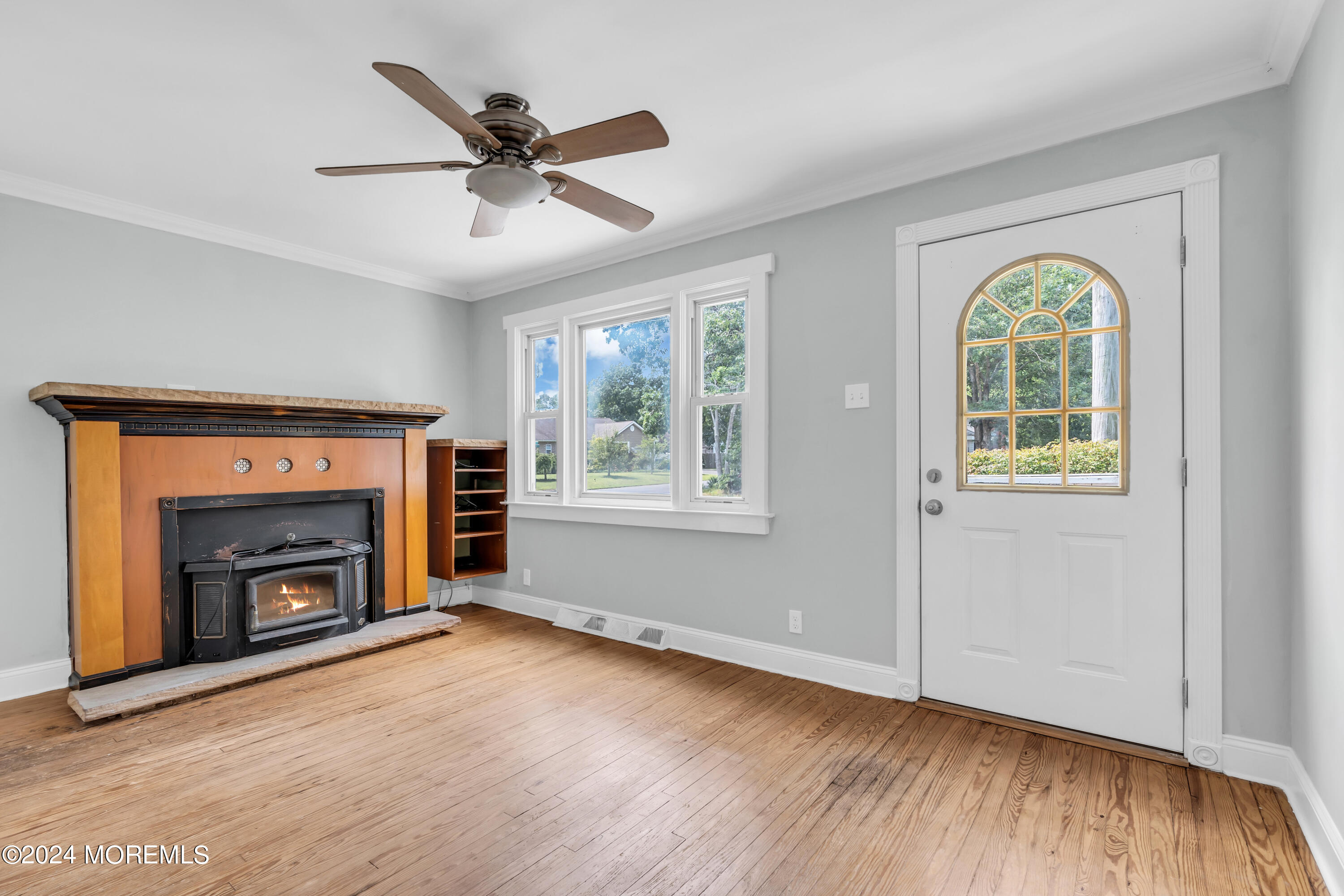 527 Garfield Avenue Toms River, NJ 08753 - Photo 7 of 25 011_dsc03502-1_98