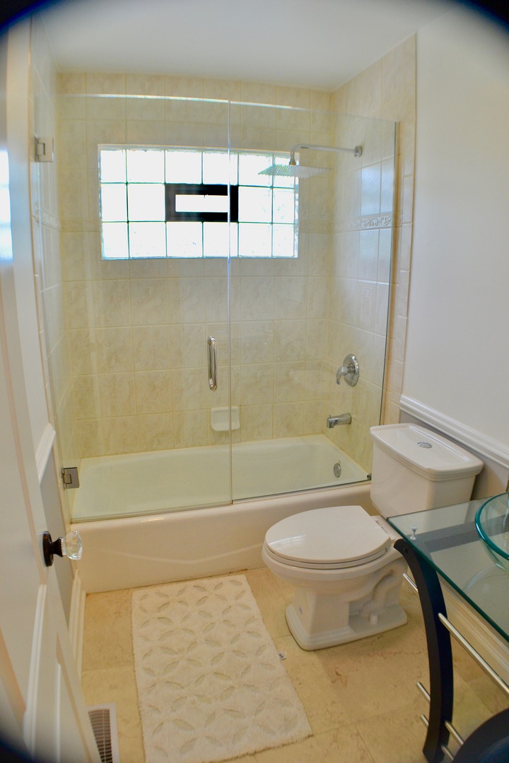 2014 Driving Park Road Wheaton, IL 60187 - Photo 14 of 32 a bathroom with a toilet and a shower