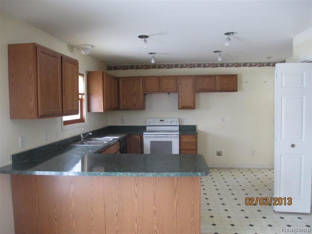 11510 Butler Road Willis, MI 48191 - Photo 3 of 9 IMG_1655.JPG