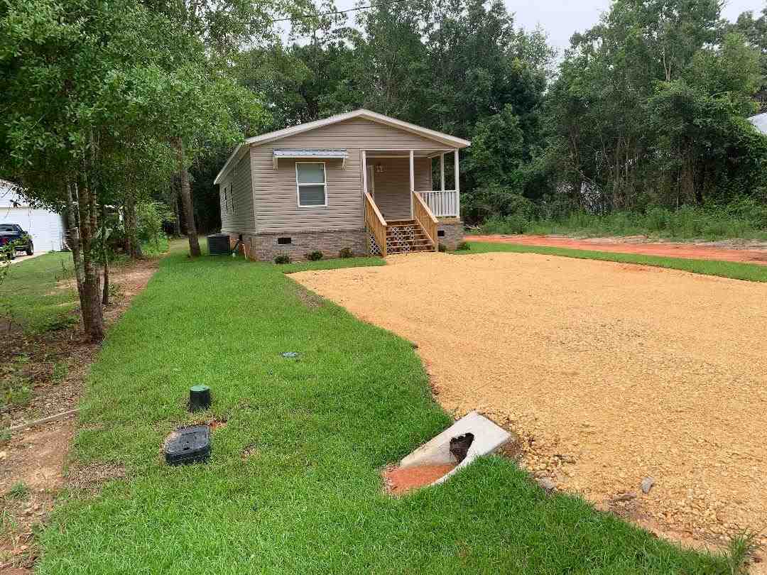 9340 Bay Pnes Road Elberta, AL 36530 - Photo 2 of 37