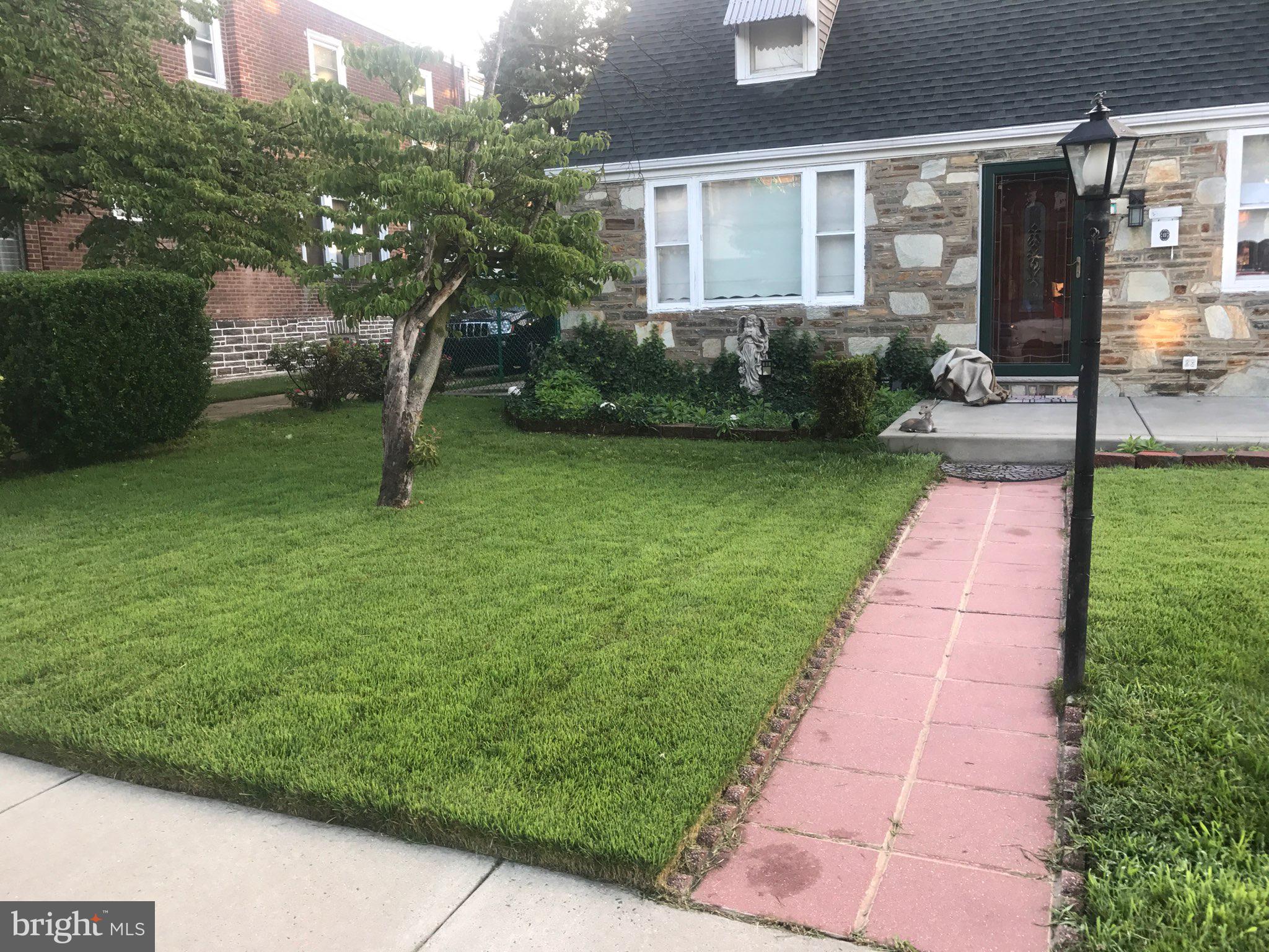 2019 Ripley Street Philadelphia, PA 19152 - Photo 2 of 25 Gallery Image 2