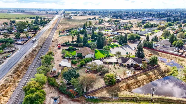 $699,900 | 6201 Epps Drive, Winton, CA 95388