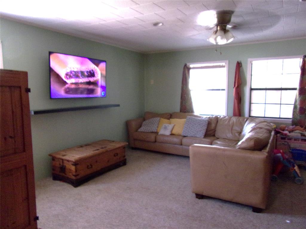 325 C R 100 San Saba, TX 76877 - Photo 18 of 40