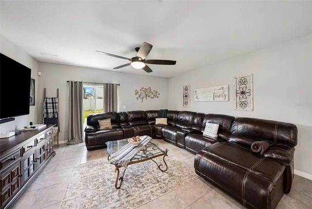 $389,000 | 17211 Beach Buttercup Place, Wimauma, FL 33598