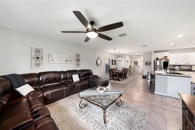 $389,000 | 17211 Beach Buttercup Place, Wimauma, FL 33598