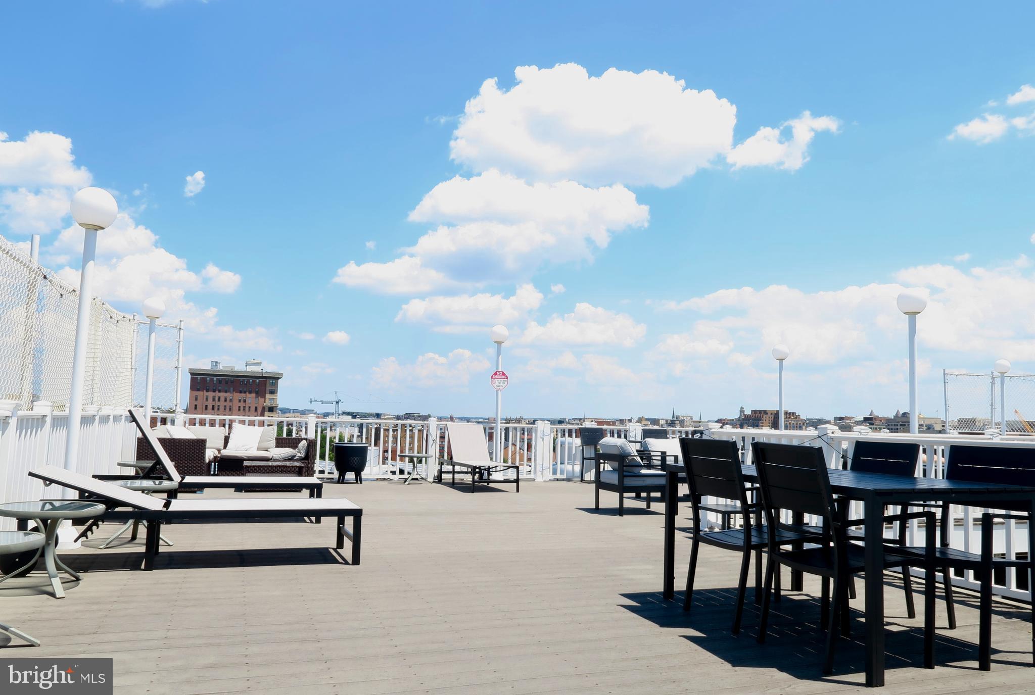1601 18th Street Northwest, Unit 312 Washington, DC 20009 - Photo 17 of 21 rooftop w/ grill