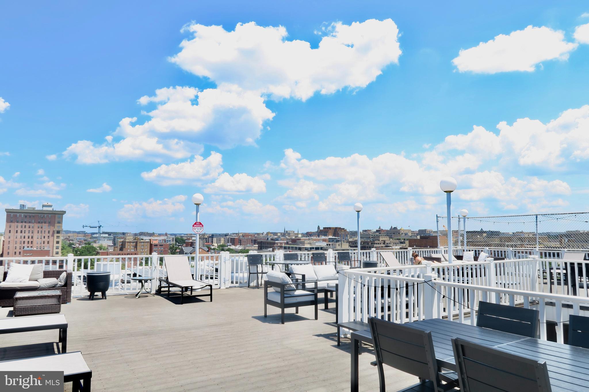 1601 18th Street Northwest, Unit 312 Washington, DC 20009 - Photo 18 of 21 rooftop w/ grill