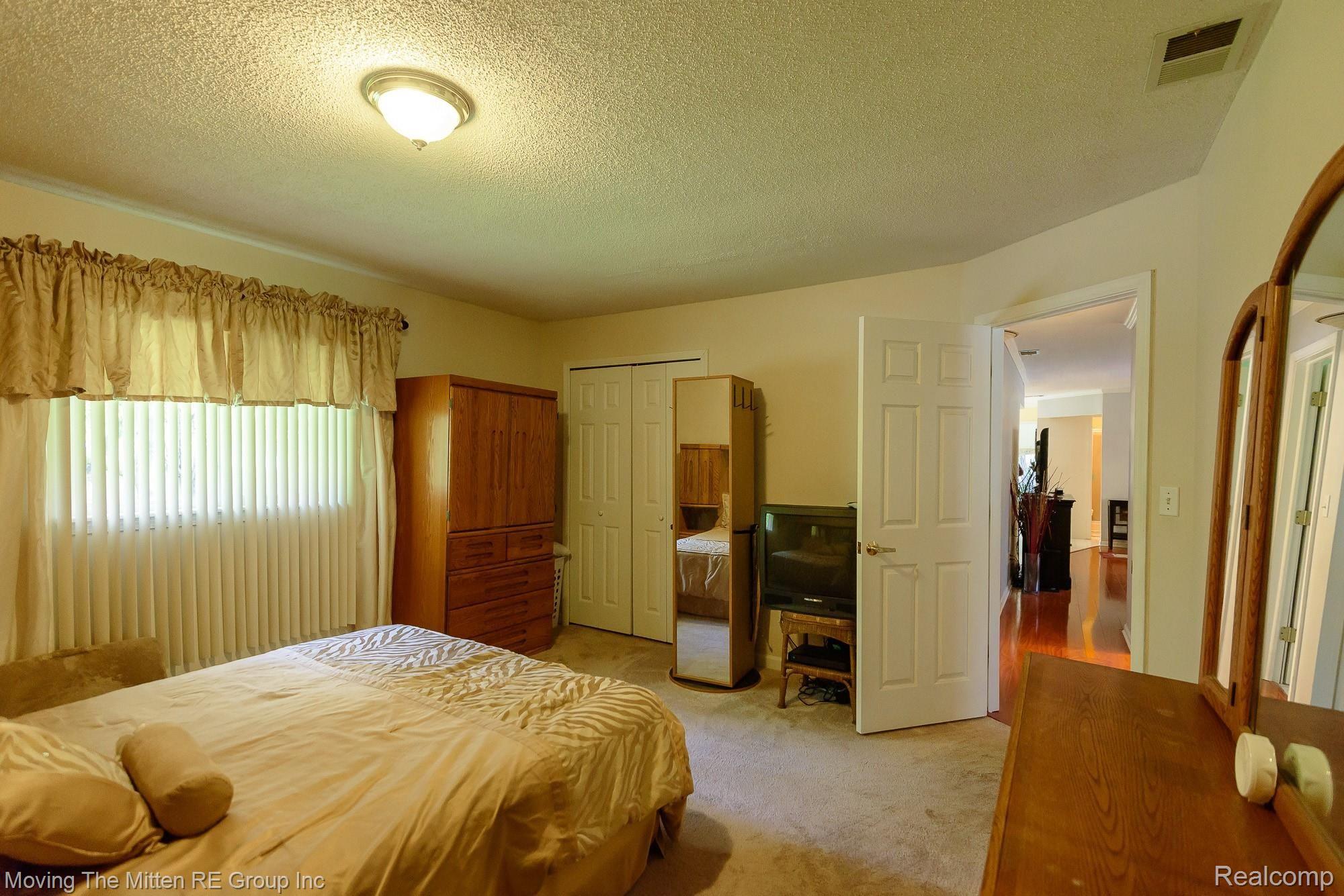 7301 Edwards Road Belleville, MI 48111 - Photo 24 of 44 7301_edwards-6.jpg