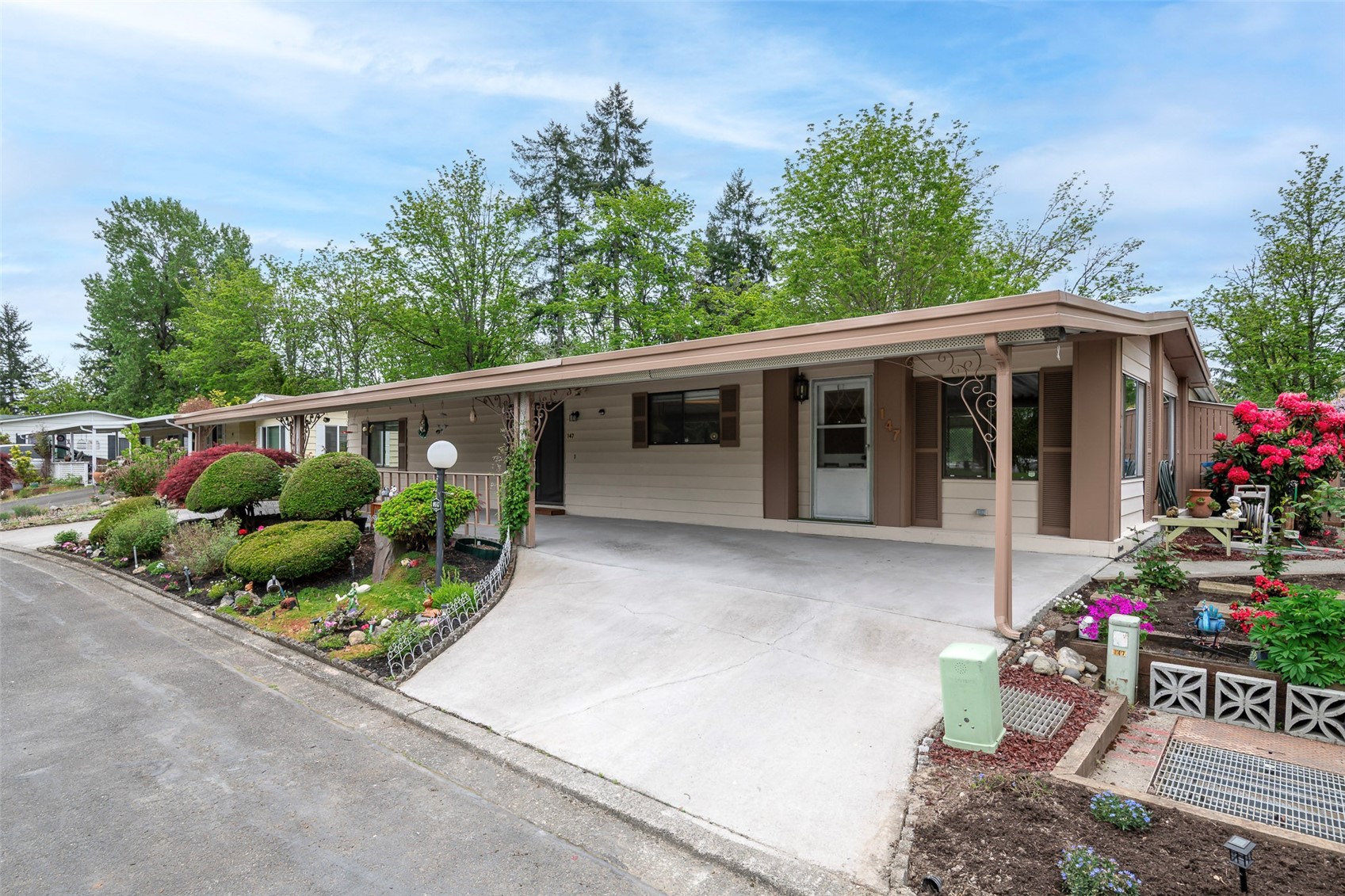 201 Union Avenue Southeast, Unit 147 Renton, WA 98059 - Photo 3 of 20 Gallery Image 3