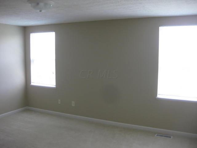7233 Springview Lane Dublin, OH 43016 - Photo 14 of 29