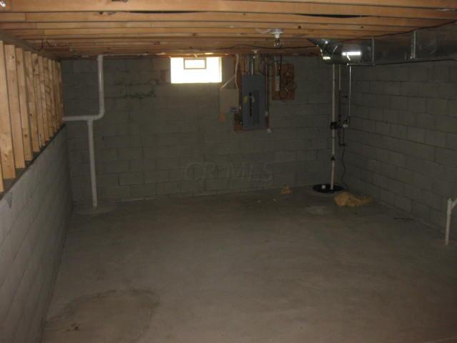7233 Springview Lane Dublin, OH 43016 - Photo 26 of 29