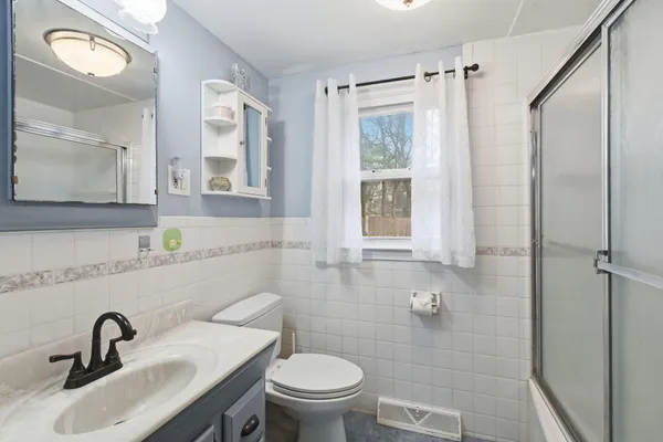 $500,000 | 66 Arrowhead Drive, Hyannis, MA 02601