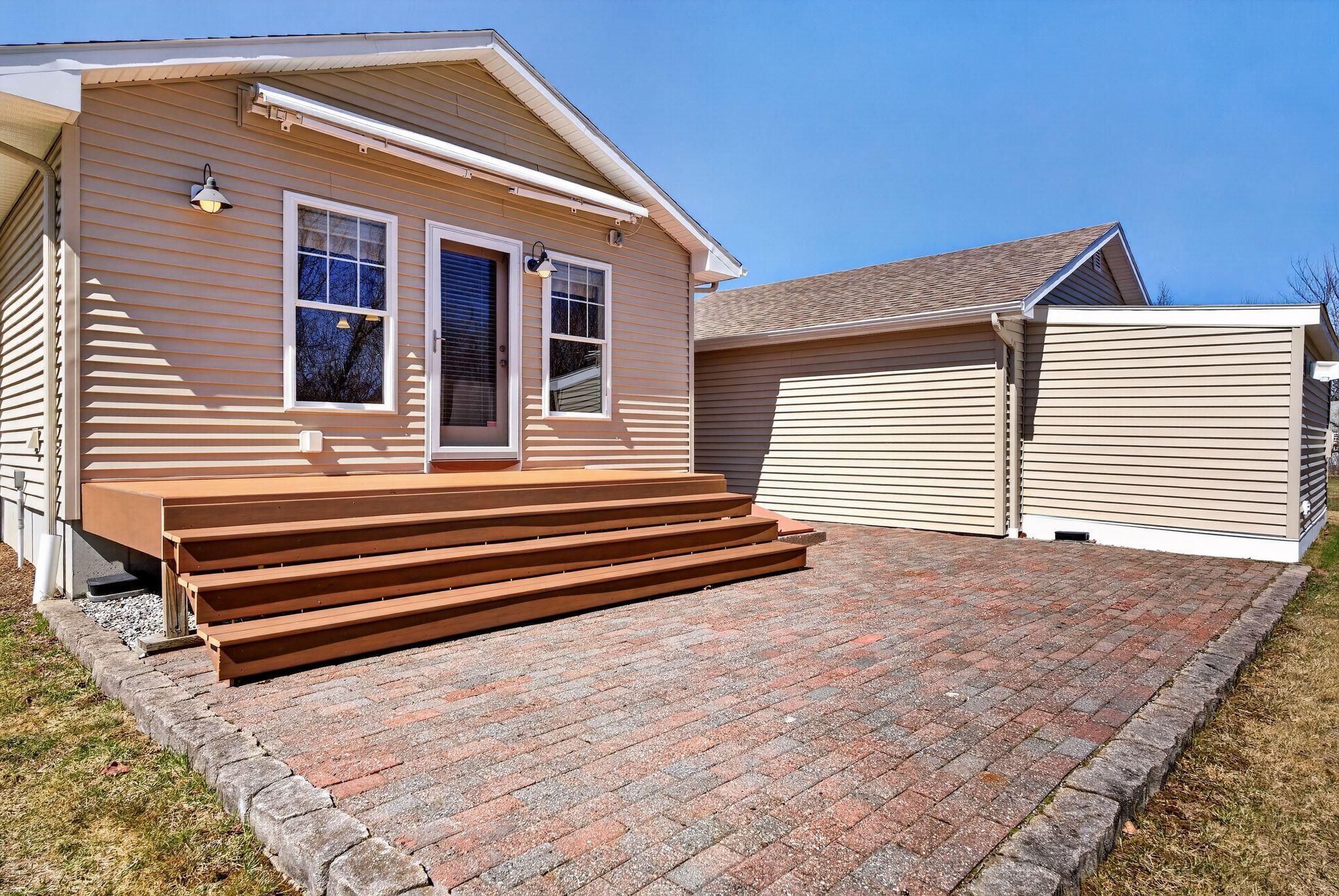 16 Jan's Boulevard Lewiston, ME 04240 - Photo 6 of 29 11_DSC09842