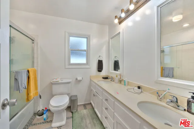 $5,999 | 4905 Coolidge Avenue, Culver City, CA 90230