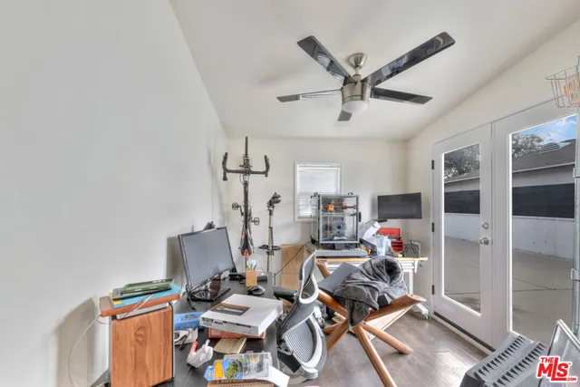 $5,999 | 4905 Coolidge Avenue, Culver City, CA 90230