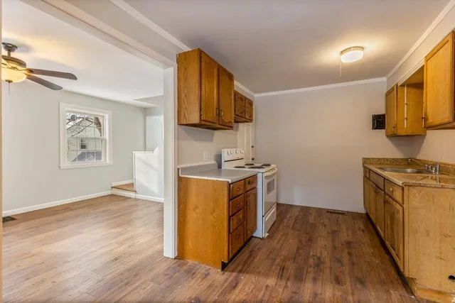 $365,000 | 9 Office Drive, Bath, ME 04530