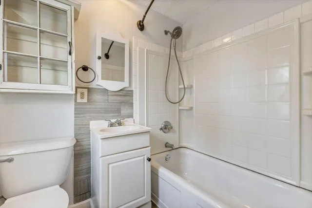 $365,000 | 9 Office Drive, Bath, ME 04530